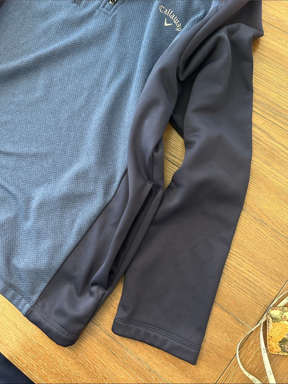 Callaway 1/4 Zip pull over - Picture 6 of 8